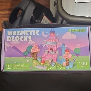 Magnetic Blocks Castle Set - Pink, Blue, Green
